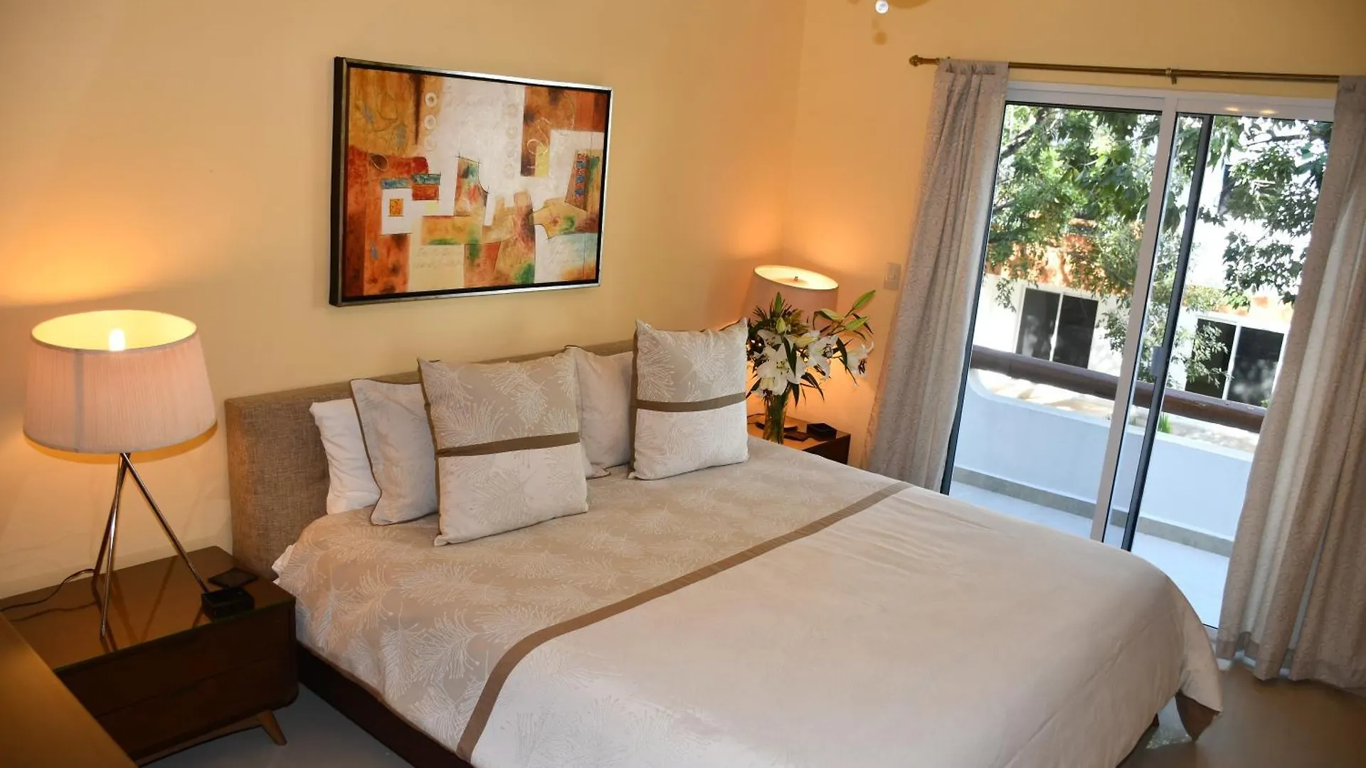 Casa Sol 3 & 4 Bedroom Villa With Swimming Pool Close To The Beach Playa del Carmen 0*,  Mexico