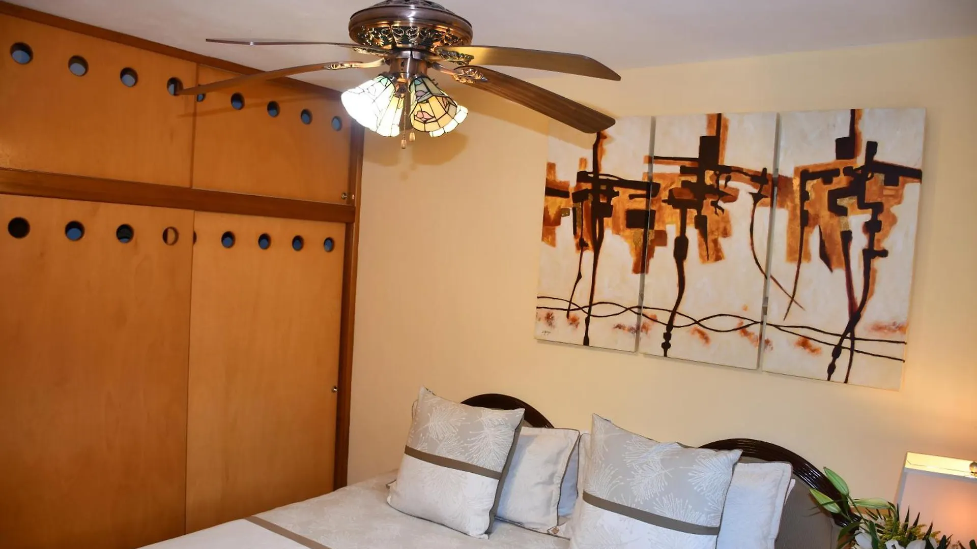 Casa Sol 3 & 4 Bedroom Villa With Swimming Pool Close To The Beach Playa del Carmen