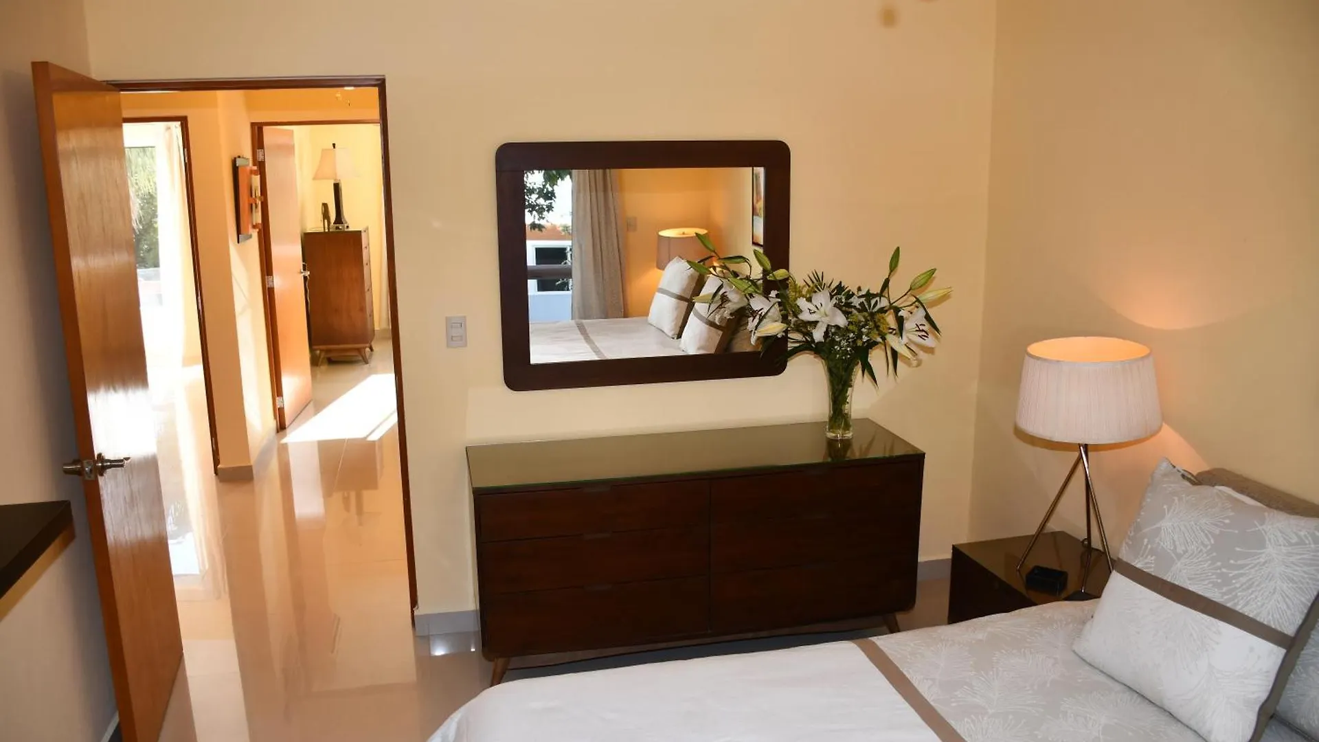 Casa Sol 3 & 4 Bedroom Villa With Swimming Pool Close To The Beach Playa del Carmen
