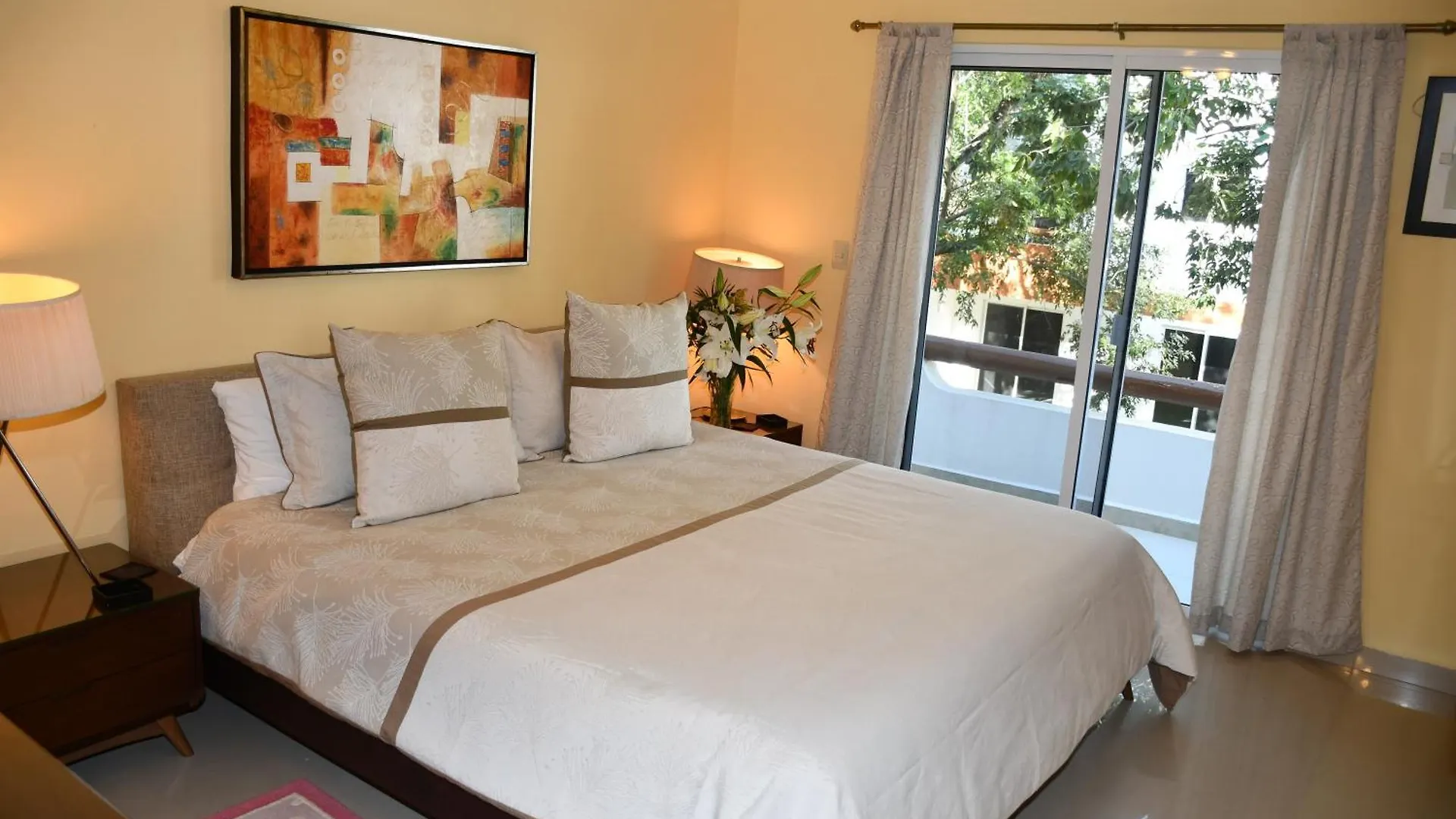 Casa Sol 3 & 4 Bedroom Villa With Swimming Pool Close To The Beach Playa del Carmen