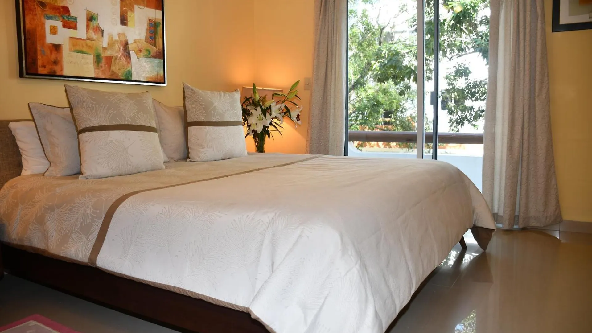 Casa Sol 3 & 4 Bedroom Villa With Swimming Pool Close To The Beach Playa del Carmen